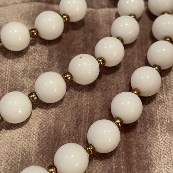 White Beaded Necklace 24” - Picture 7 of 7